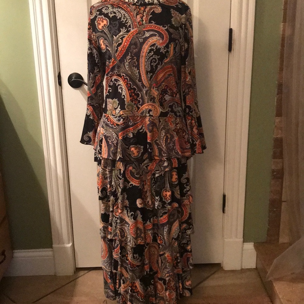 Matching top/skirt set